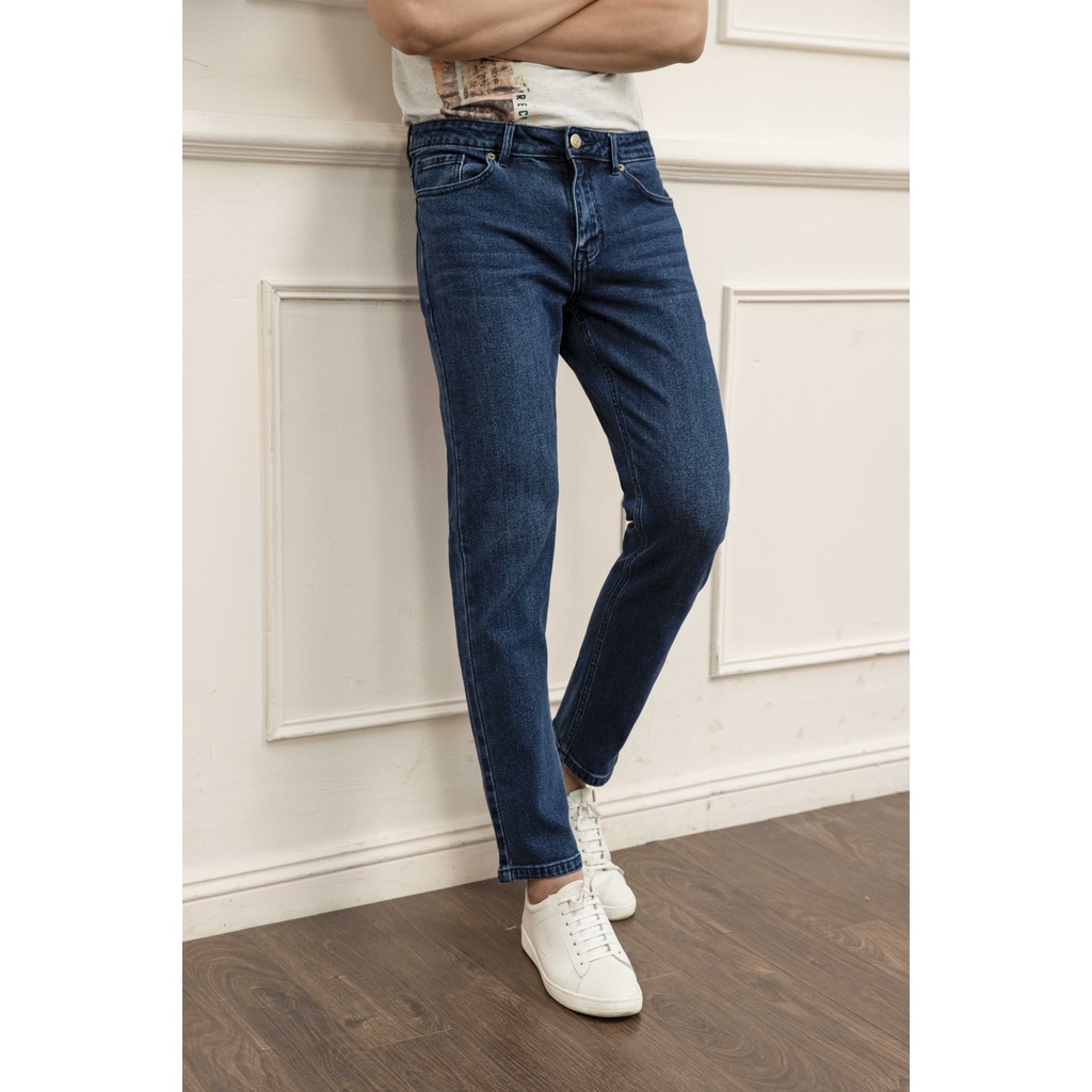 Quần Jeans nam ARISTINO dáng suông nhẹ, thiết kế trẻ trung, năng động - AJN01101