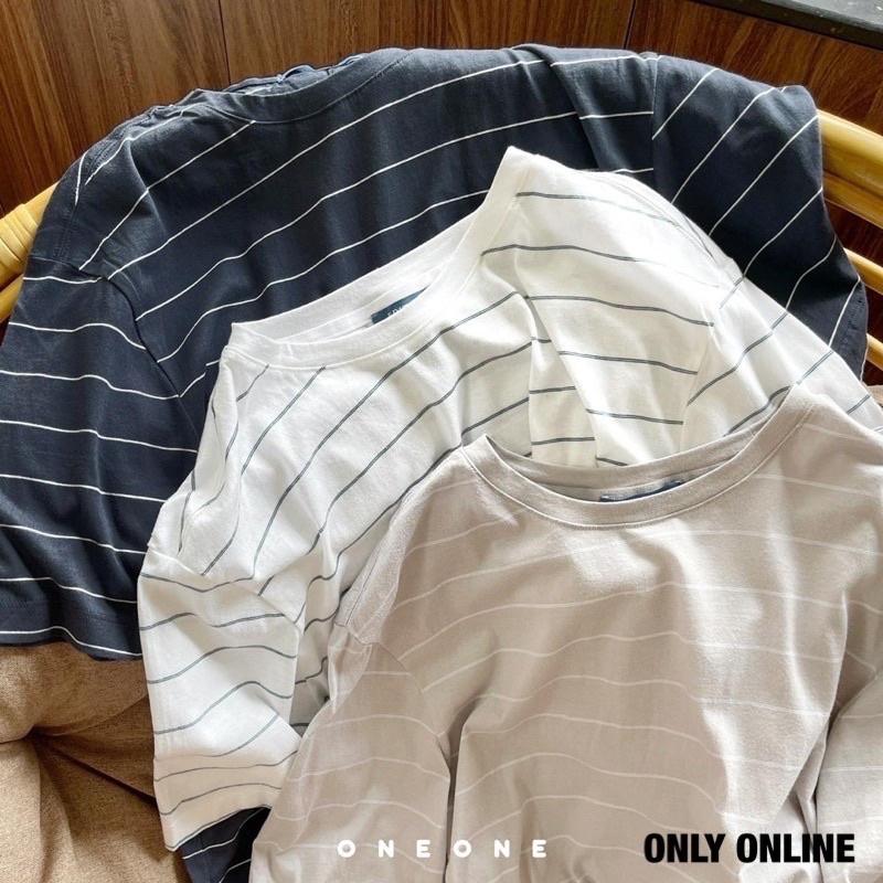 Áo thun relaxed fit striped