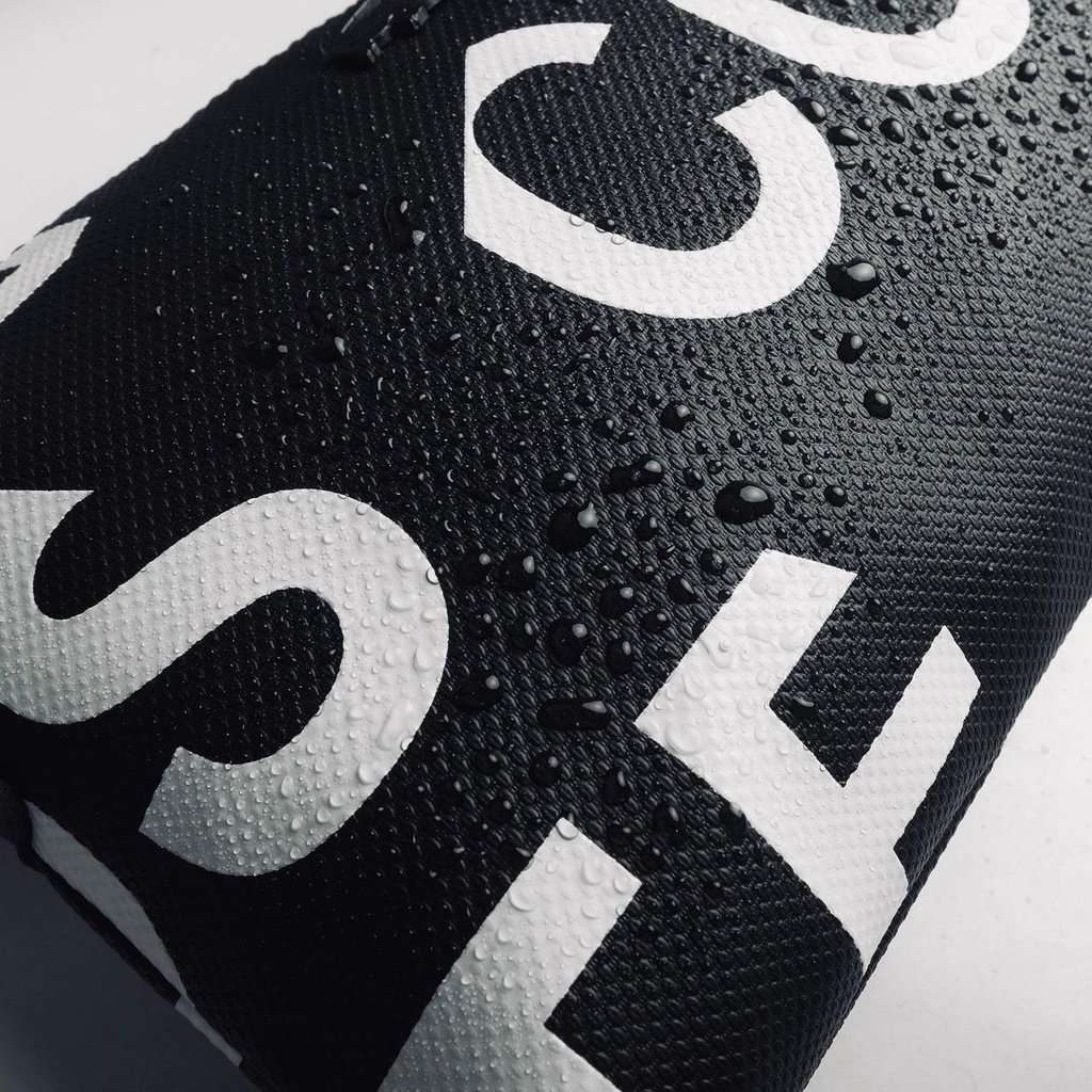 Túi Đeo Chéo Thời Trang Unisex Nam Nữ LC Sling Clutch Bag Hot Trend 2022