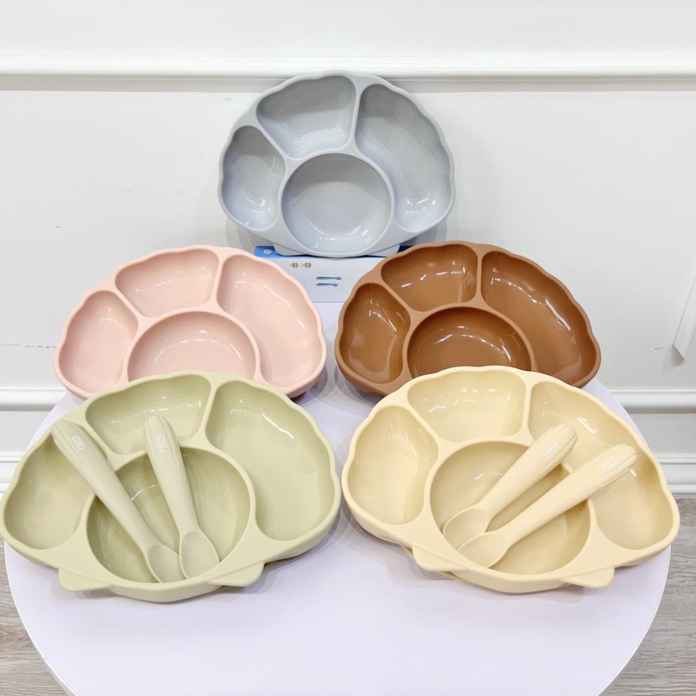 Khay Ăn Dặm Chống Lật Đổ Hình Con Sò TGM Silicone Seashell Suction Plate Có Chia Ngăn Giúp Con Ăn Ngon Hơn