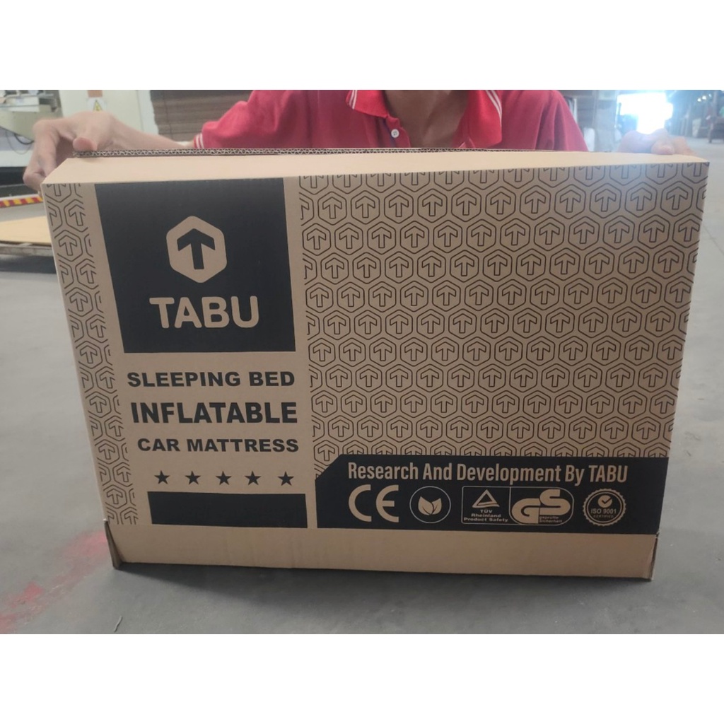 Nệm giường gấp gọn trên ghế sau ô tô thiết kế thông minh dùng được 2 mặt chịu tải lớn không cần bơm kèm túi đựng