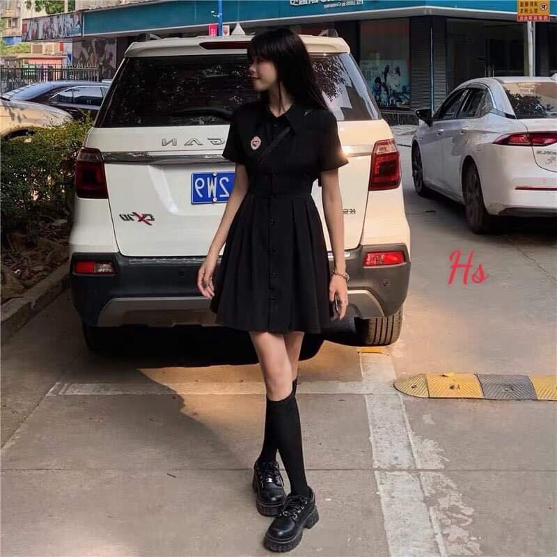 Váy sơ mi logo đen, Đầm sơmi logo ulzzang thắt eo hở lưng AS08