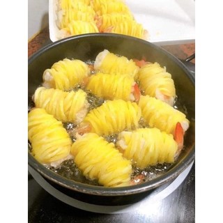TÔM CUỘN KHOAI TÂY khay 10con🍤(giao hỏa tốc)