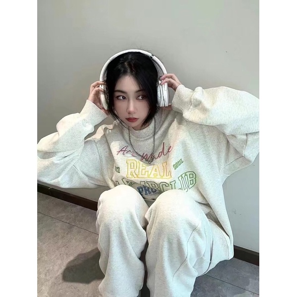 SET BỘ NỈ sweater và quần thể thao jogger màu xám sữa có thêu chữ màu