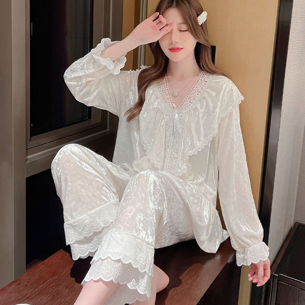 Bộ Đồ Ngủ Tay Dài Chất Nhung Thiết Kế Mới Thời Trang Mùa Thu Đông 2022 Dành Cho Nữ