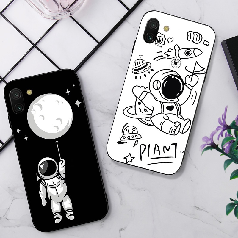 Ốp Điện Thoại Hình Phi Hành Gia Cho Sharp Aquos R2 SH-03K SHV42