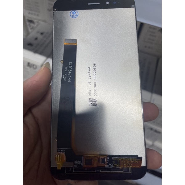 Màn hình thay thế cho xiaomi redmi a1/5x  tặng kèm bộ sửa và keo dán b7000.