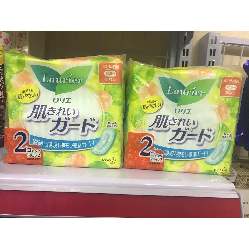 Băng Vệ Sinh Laurier Kao Siêu Thấm