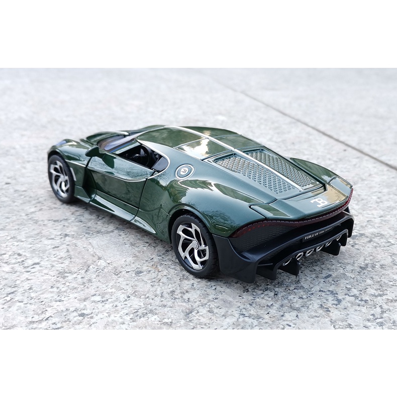 Xe mô hình Bugatti La Voiture Noire tỉ lệ 1:24