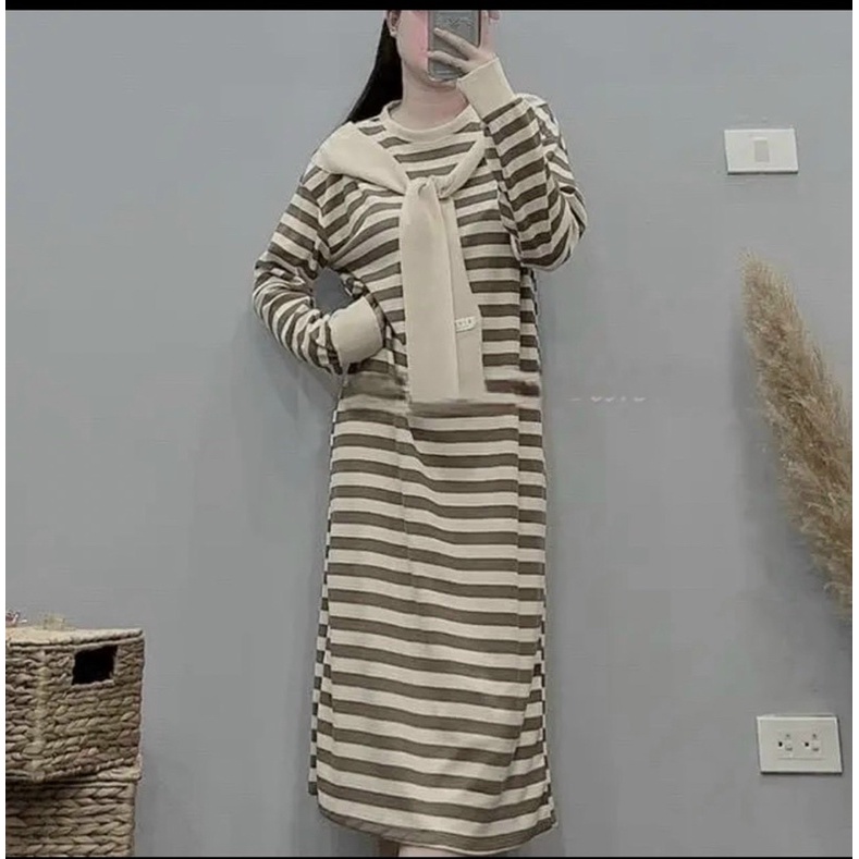 Đầm Thuỷ Thủ Kẻ Ngang Dáng Dài Chất Len Xốp Mặc Thu Đông Siêu Thích