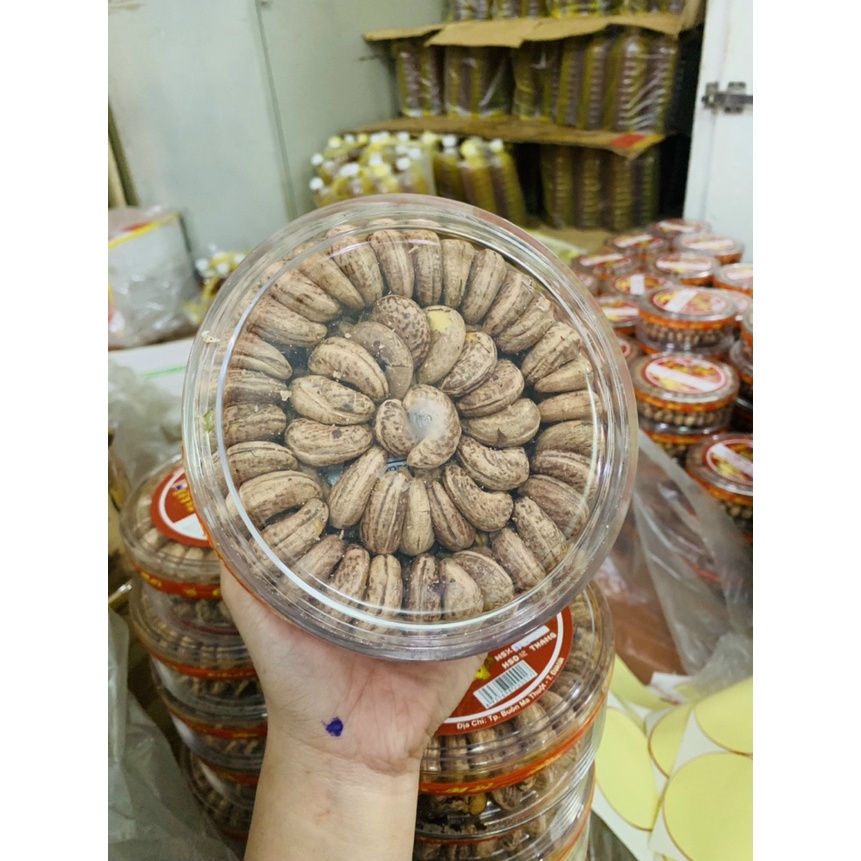 Hạt Điều Rang Muối Chưa Bóc Vỏ Lụa Xếp Loại 1 (500g)