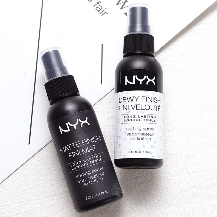 Xịt khoá makeup Nyx Makeup Setting 60ml Dewy/Matte Giữ lớp trang điểm lâu trôi