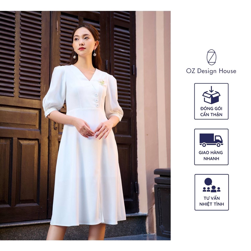 Đầm nữ dáng cắt eo OZ Design House DA08058AUT22 thô lụa cổ tim trồng chân xòe A thêu hoa hồng màu trắng