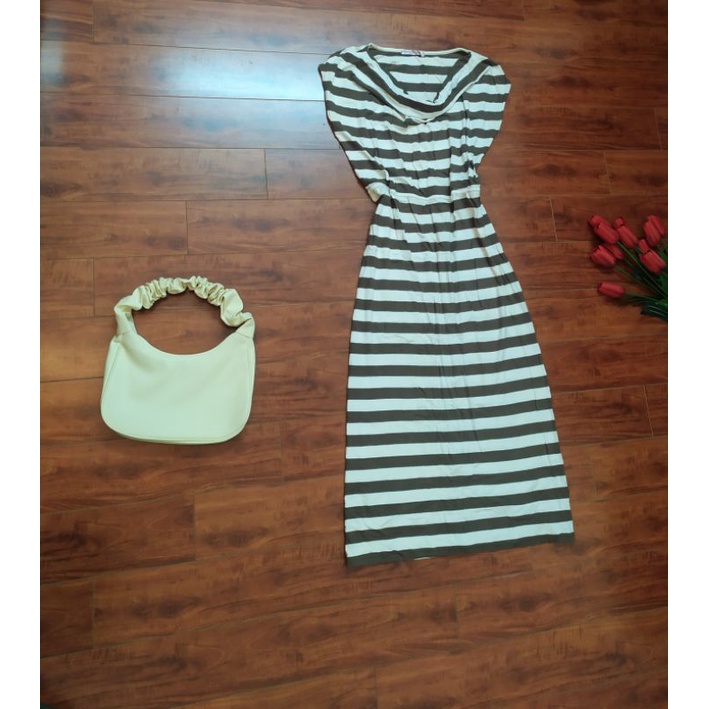 ĐẦM MAXI CỔ ĐỔ