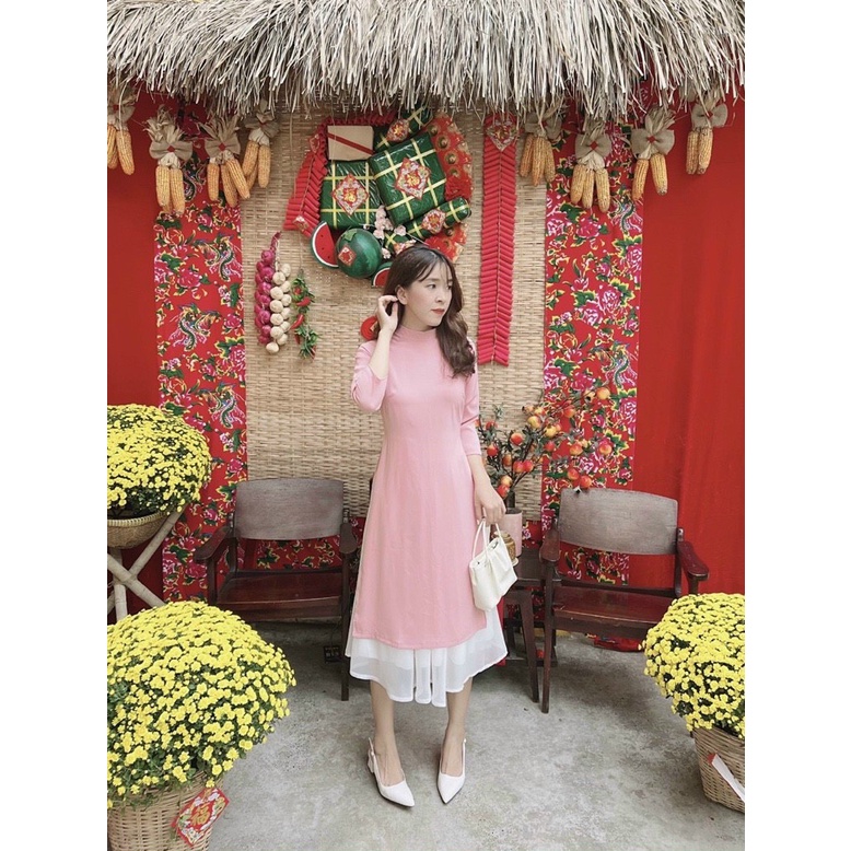 Set áo dài hồng tay lỡ kèm chân váy midi trắng dáng xòe đi chùa du xuân đón tết
