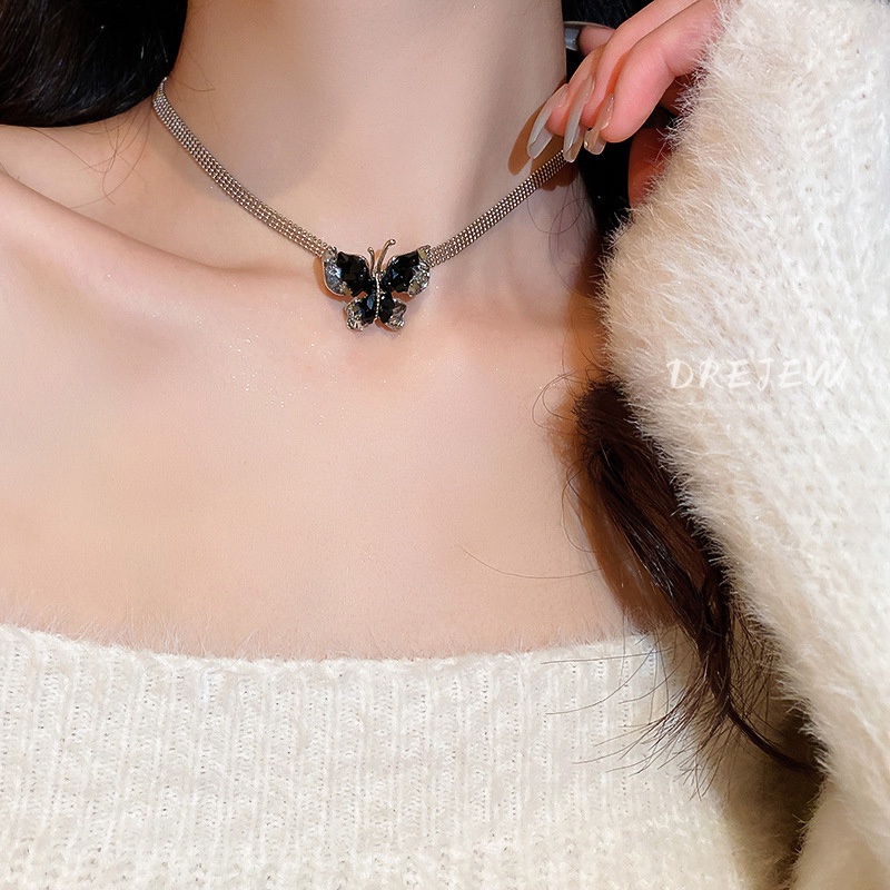 DREJEW Dây Chuyền Kim Loại Mặt Hình Bướm Đính Đá Pha Lê Thời Trang Cao Cấp Dễ Phối Đồ