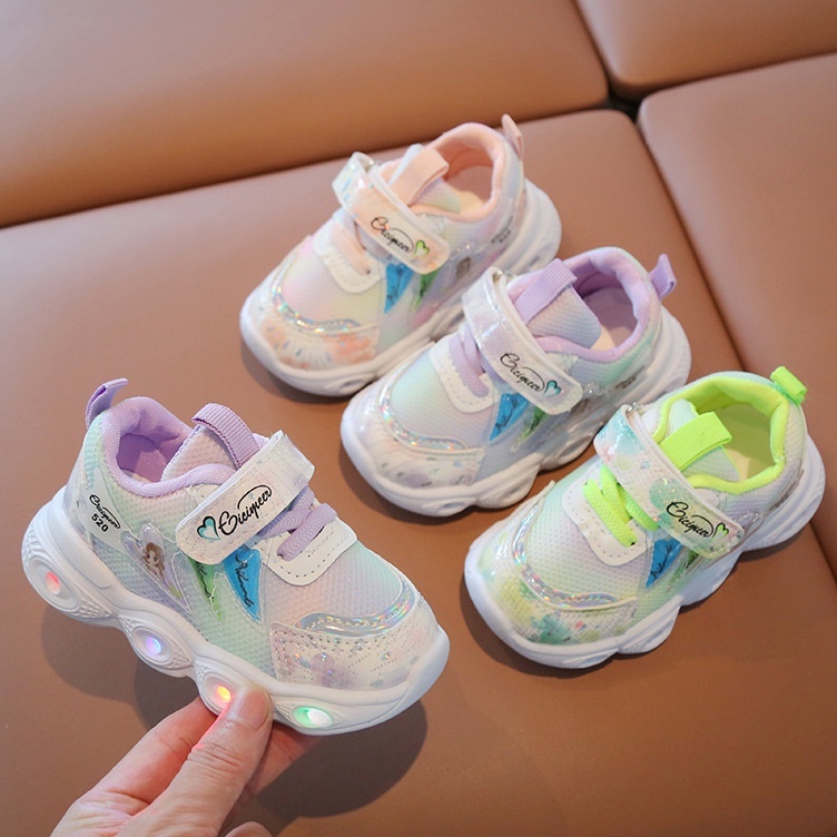 Giày Thể Thao Đèn Led Phát Sáng Cho Bé Gái Từ 2-6 Tuổi Đế Mềm Êm Chân Họa Tiết Thời Trang (S-16)