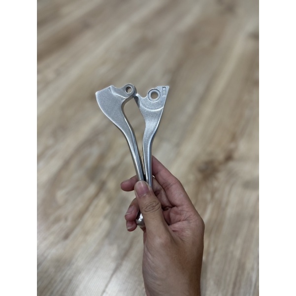 Tay phanh/thắng zin chính hãng các dòng Vespa Sprint/Prima... và Piaggio