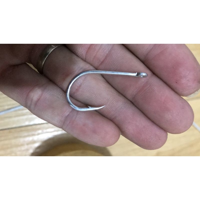 1 hop 50 lưỡi bạc nhật cao cấp. hàng thép dày 1li8 tải 38kg tĩnh