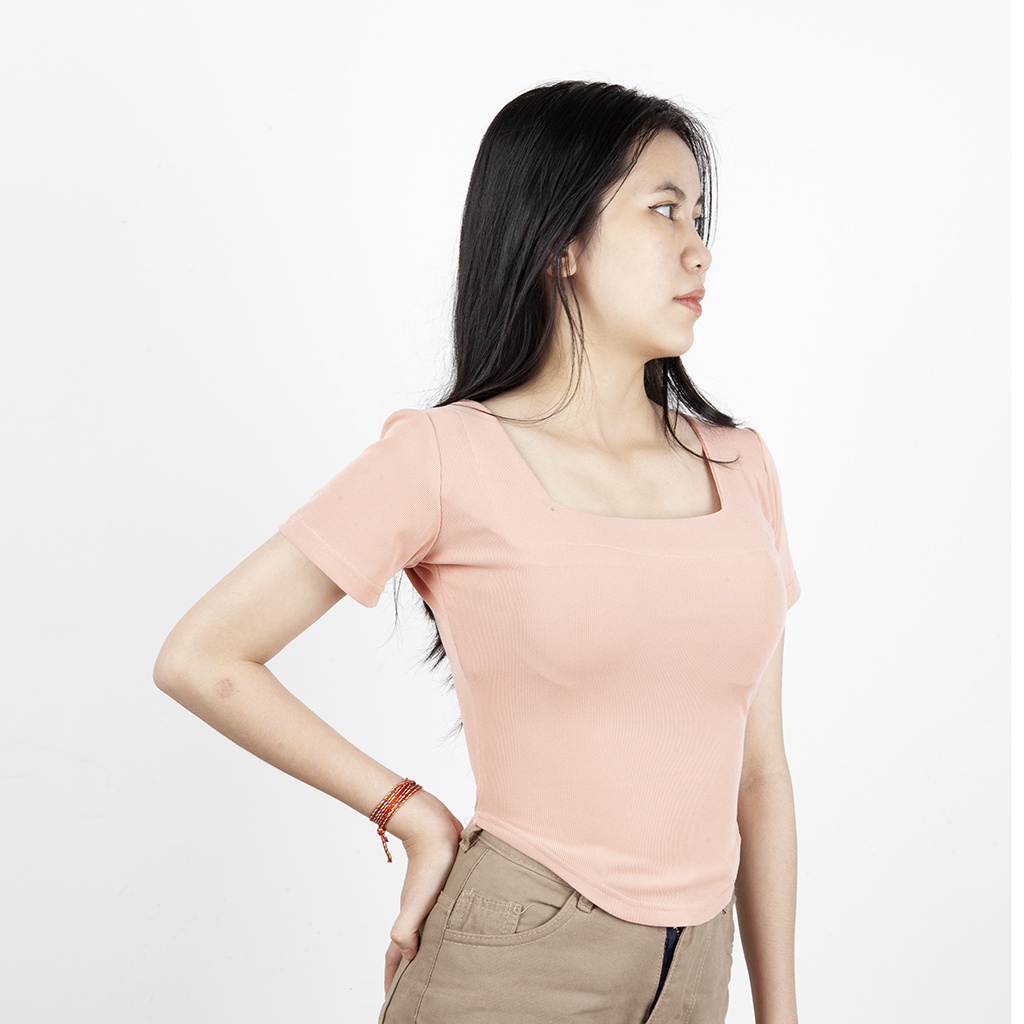 Áo croptop cổ vuông tay ngắn vạt bầu thun tăm ôm body đẹp, năng động