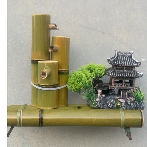 Thác nước tiểu cảnh