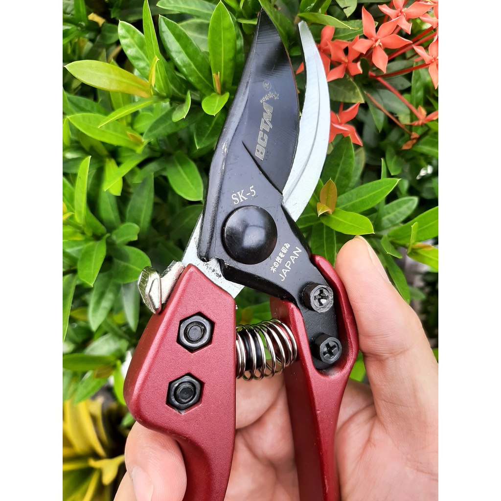 Kéo Cắt Tỉa Cành Thép Nhật Cao Cấp SK5 Cầm Nặng Chắc Tay ( mã 02 )