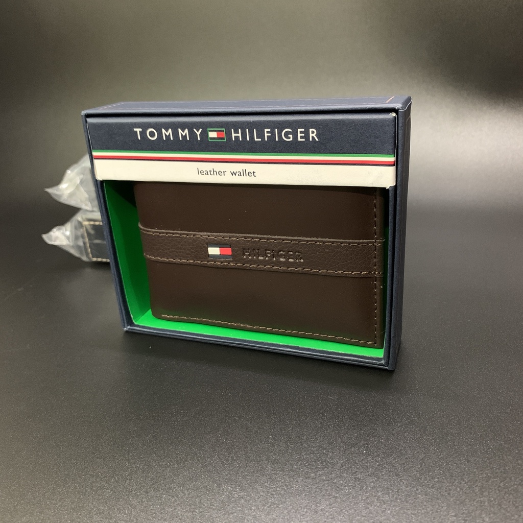 Chính hãng Mỹ - Ví da nam Tommy Hilfiger nâu