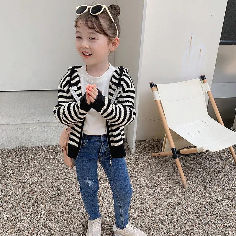 Áo Khoác Có Nón Họa Tiết Kẻ Sọc Thời Trang Xuân Thu 2022 Cho Bé Gái