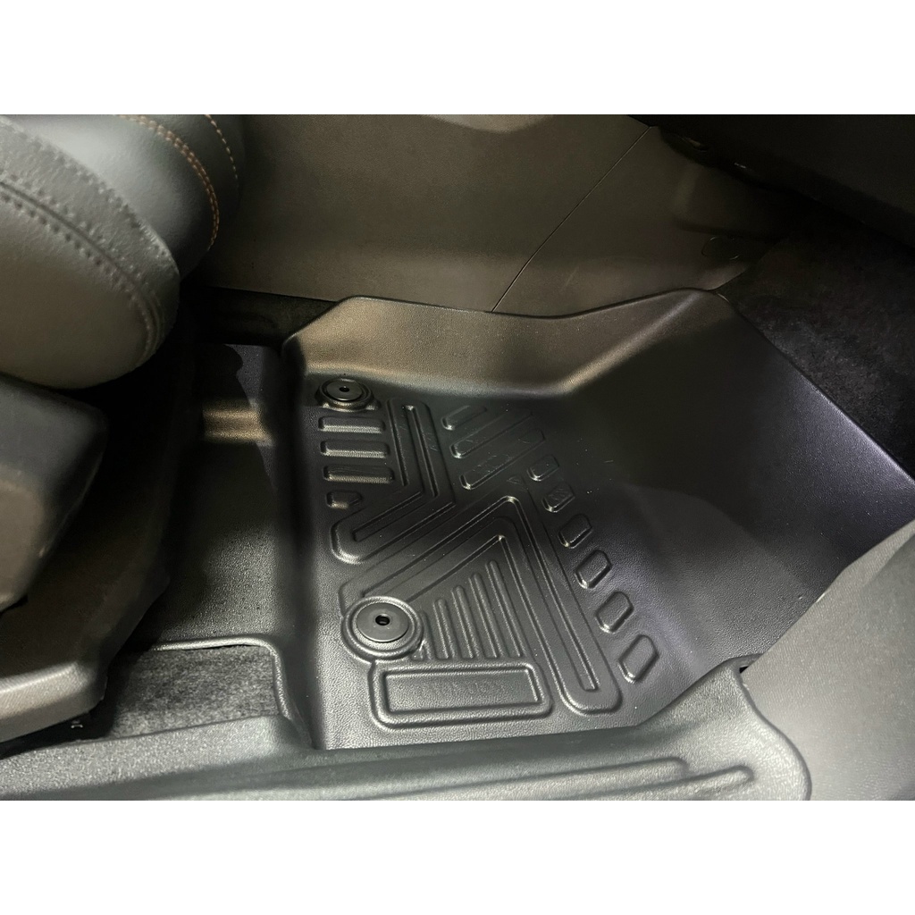 Thảm sàn nhựa Peugeot tràn viền chất liệu nhựa TPO chóng cháy cao cấp