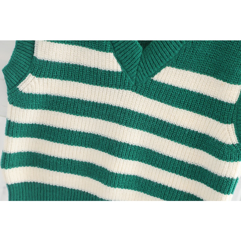 Set 3 chi tiết bé trai mùa thu đông, áo gile len mix sơ mi trắng cùng quần nỉ, đồ bộ lịch lãm nam tính cho bé | MB31