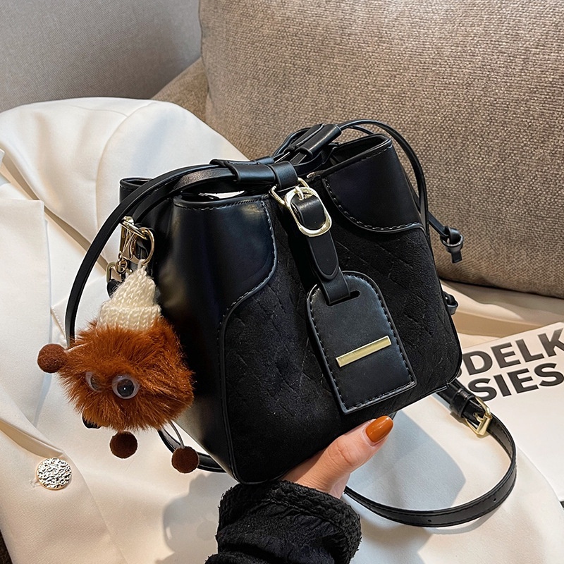 Túi Đeo Chéo Đa Năng Thời Trang Cá Tính