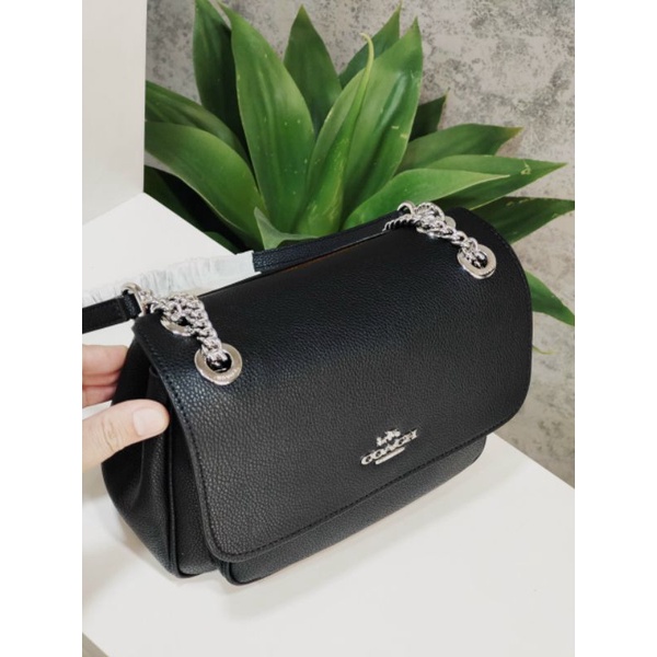 Túi COAC.H Klare Crossbody 25 da mịn cực sang