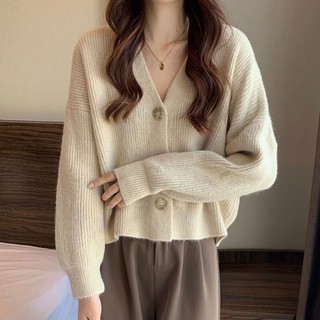 Áo khoác len basic trơn 3 màu cho chị em dễ lựa chọn