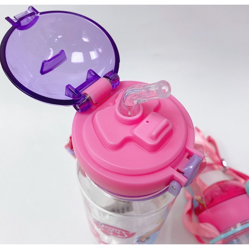 Bình nước siêu nhân kitty