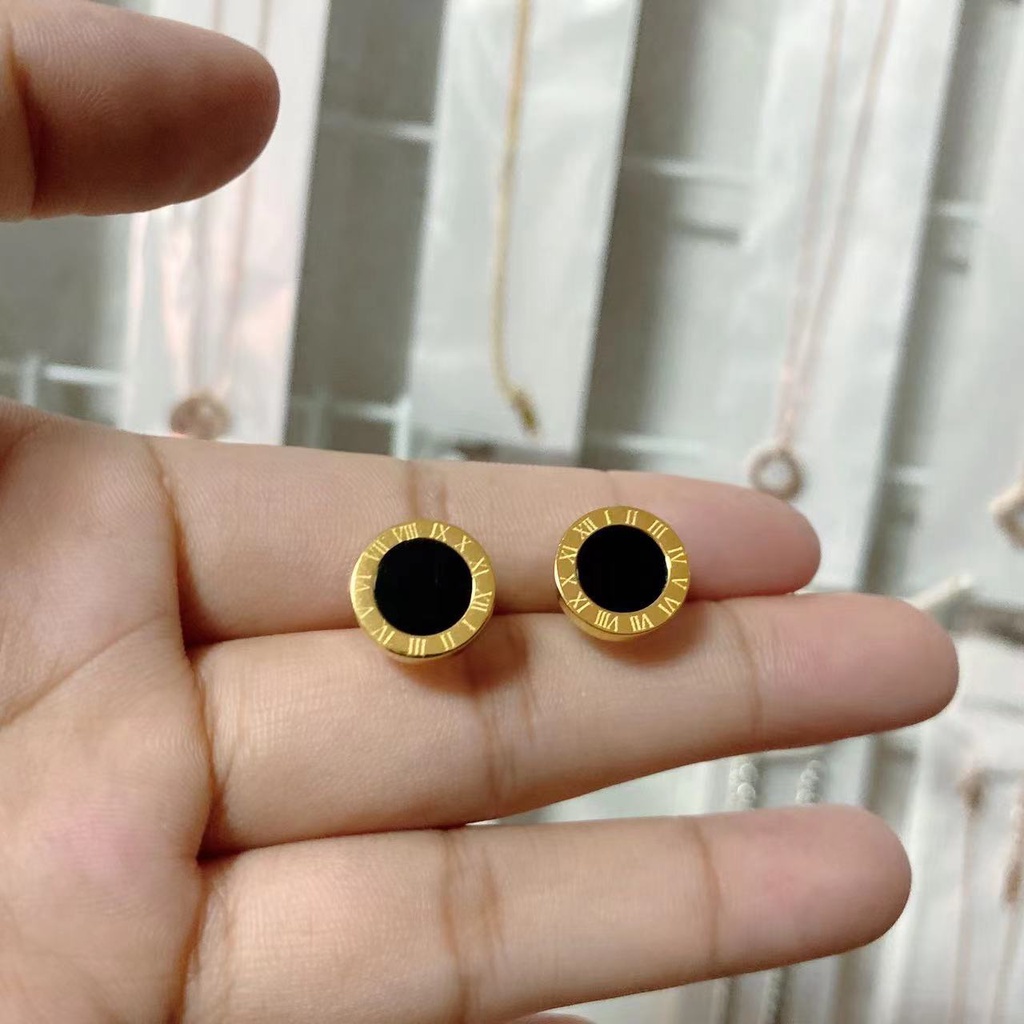 Khuyên Tai Tròn Bằng Thép Không Gỉ Phong Cách Hàn Quốc Mới Đơn Giản Phổ Biến Dành Cho Bạn Nữ