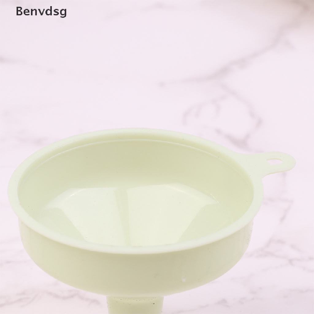 Set 10 Phễu Nhựa Mini Chuyên Dụng Cho Khuếch Tán Tinh Dầu