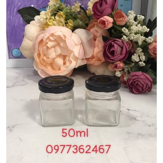 Vỏ lọ thuỷ tinh, hũ thủy tinh vuông nắp đen 50ml