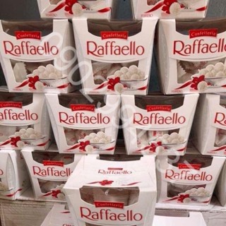 Kẹo dừa Rafelo của Nga hộp vuông 150gr