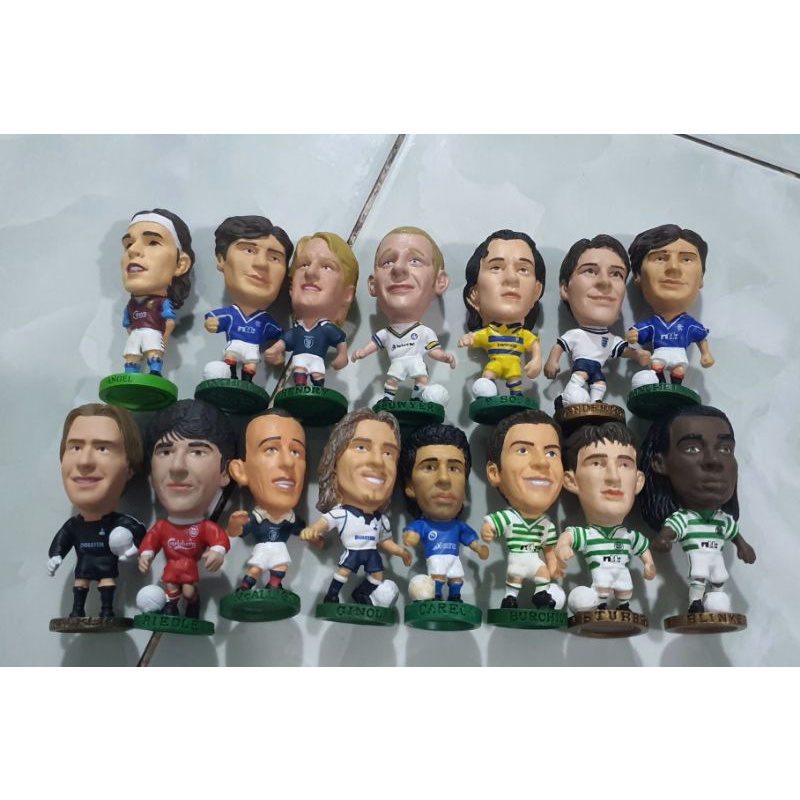 Tượng Prostar cầu thủ bóng đá