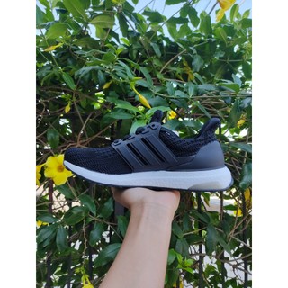 Giày ultraboost 4.0 đen trắng đế trắng