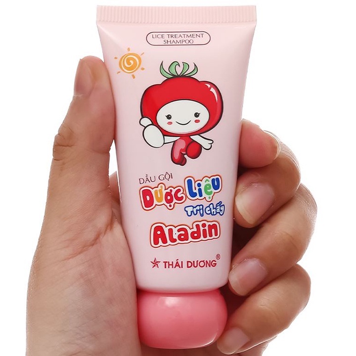 Dầu gội dược liệu Aladin (Sao Thái Dương) giúp ngăn ngừa và loại bỏ sạch chấy (chí) và trứng chấy, an toàn cho mẹ và bé
