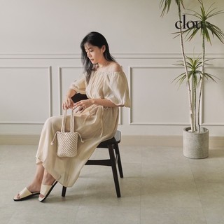 Poppy bag in white - túi đan thủ công đeo vai và đeo chéo