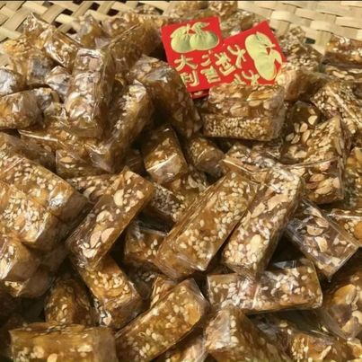 Kẹo Mè Xửng Đậu Phộng - Siêu Ngon 100G / 250G /500G