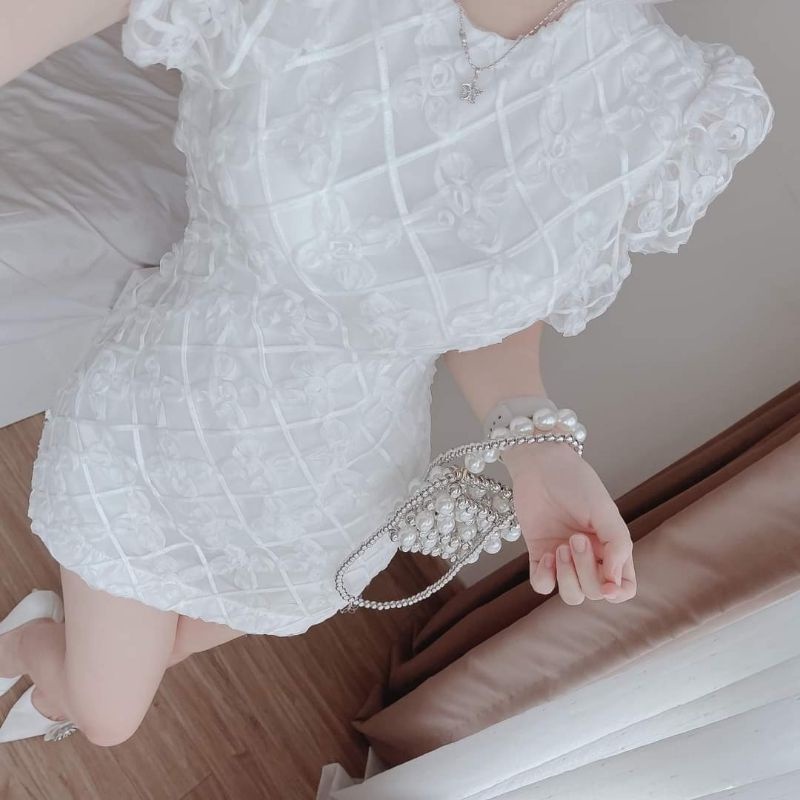 Đầm dự tiệc ren cao cấp hở lưng cột nơ Angle Dress