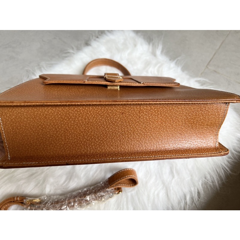 Túi xách nữ Courriege