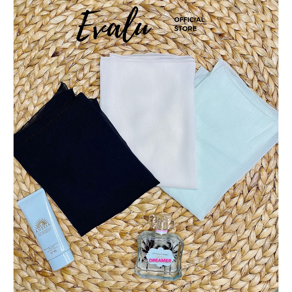 Khăn voan tam giác phối bikini quấn hông khoác ngoài bikini