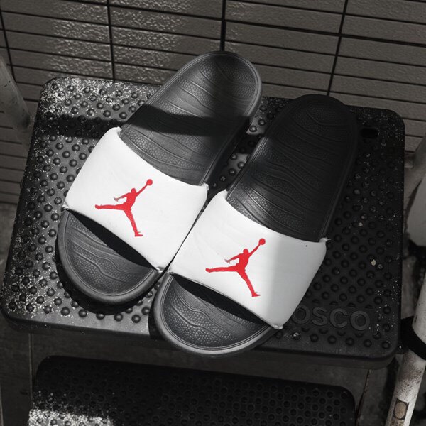 DÉP QUAI NGANG JOR.DAN  BREAK  - BGHOUSE