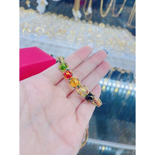 Vòng ngũ sắc - Thái Lan