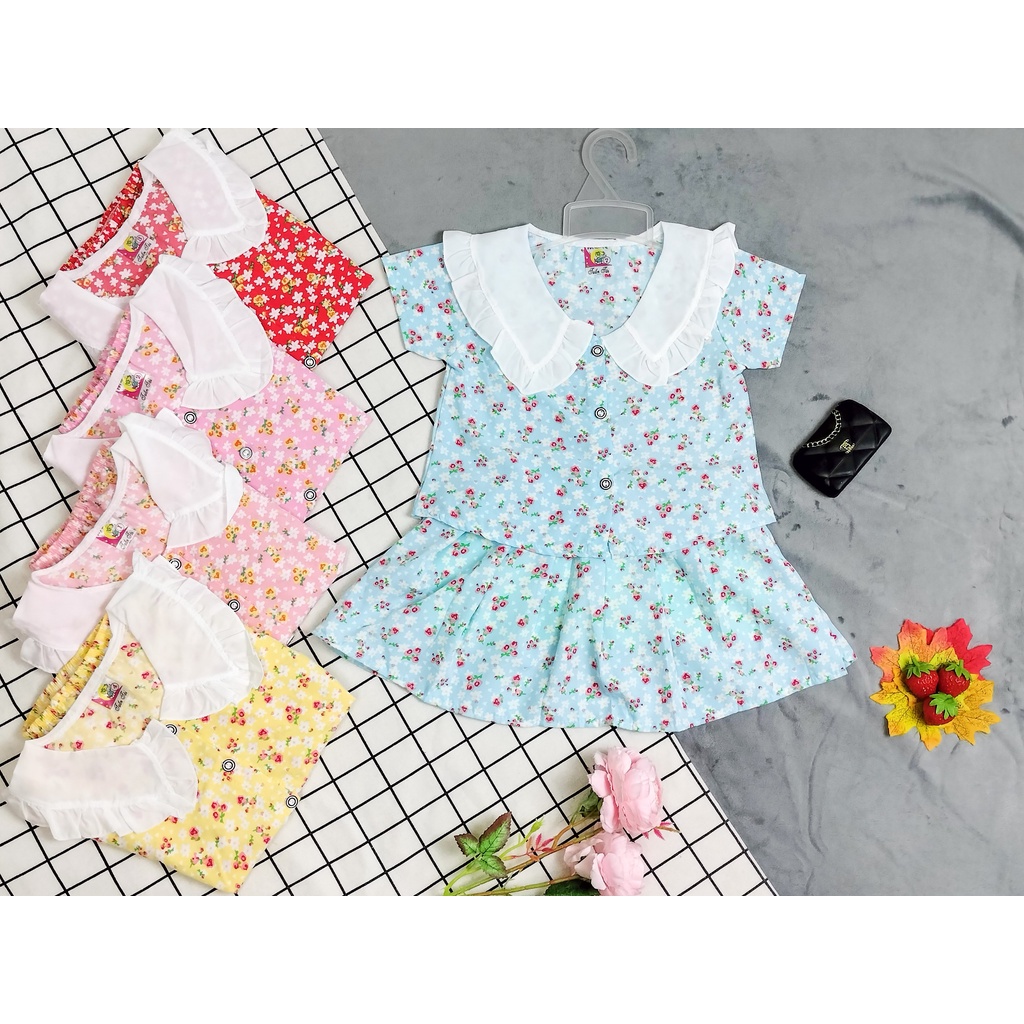 (4 set 4 màu 4 họa tiết khác nhau) Combo 4 Set Áo Kèm Chân Váy  (có quần lót trong ) Bé (6-18kg)
