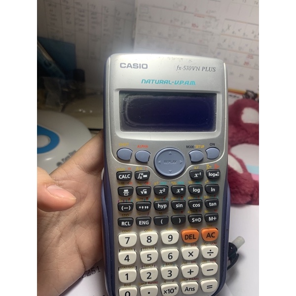 Máy Tính Casio fx-570VN PLUS thanh lý chính hãng.